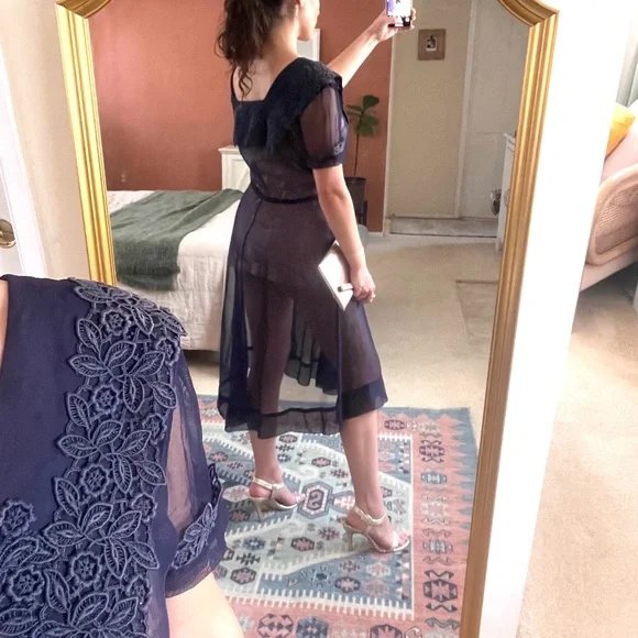 Sheer 1940s dream midi dress 🤩 - Picture 2 of 9